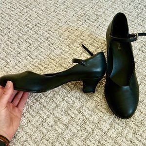 1.5" So Danca Character Dance/Acting Shoes